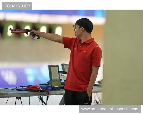 射击：奥运冠军再度满环惊呆裁判